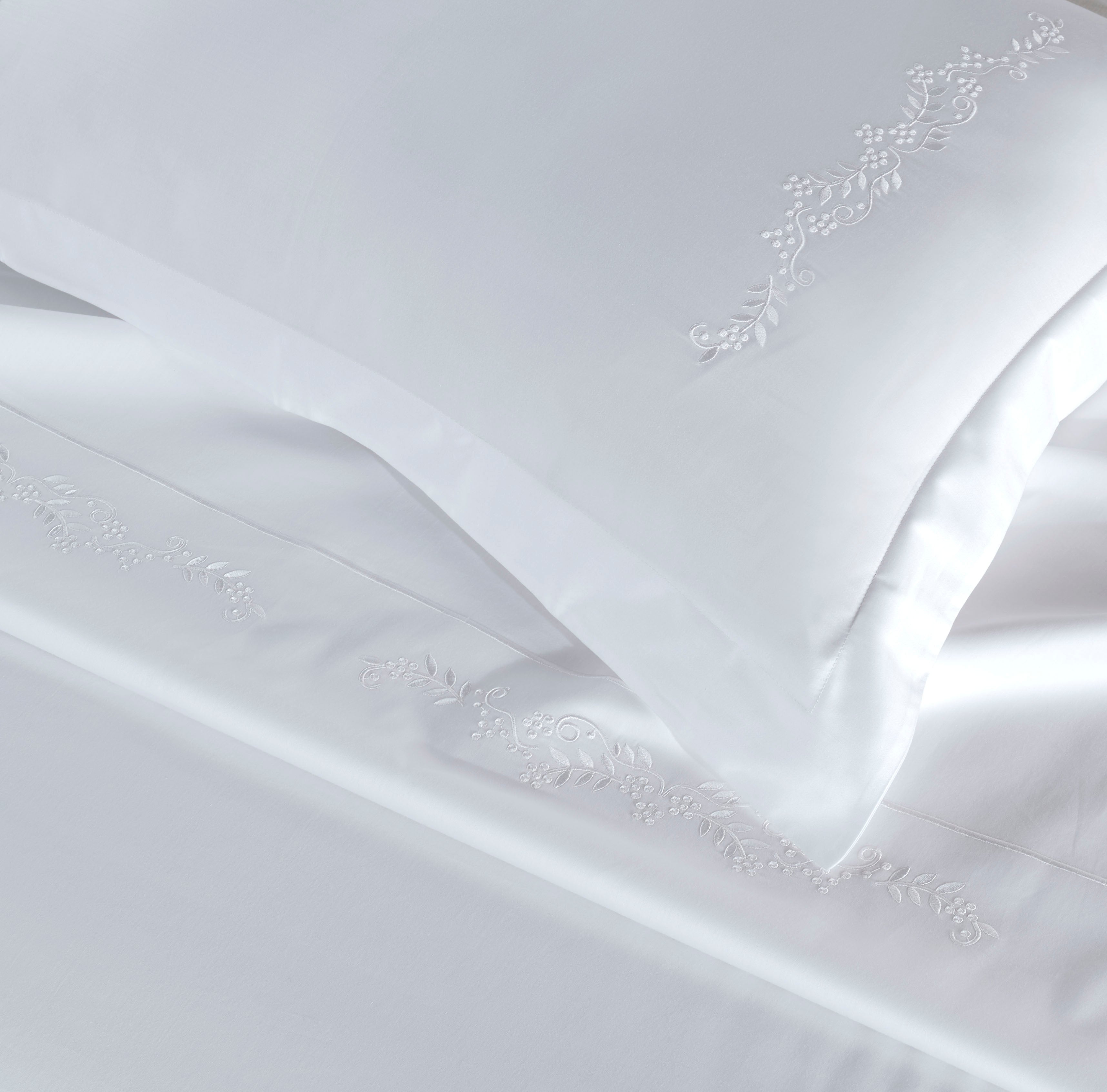 Melek Duvet Cover Set - White
