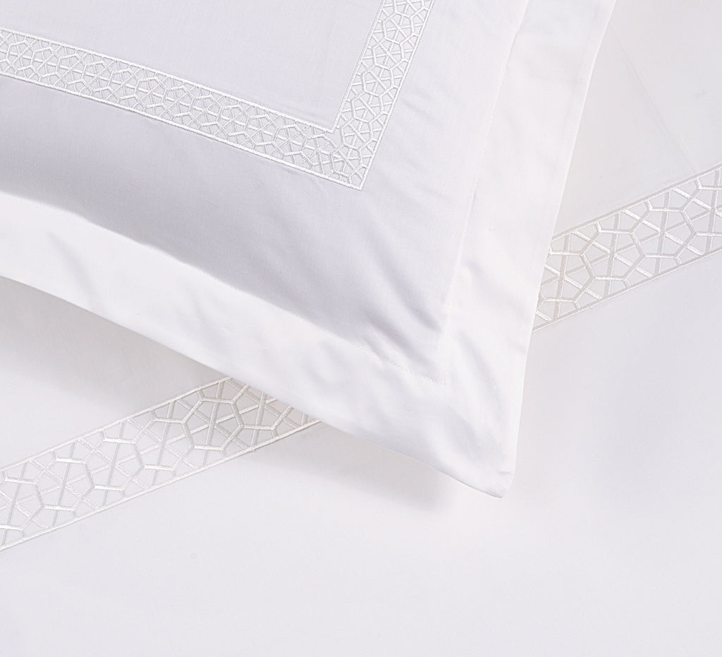 Refet Duvet Cover Set - White
