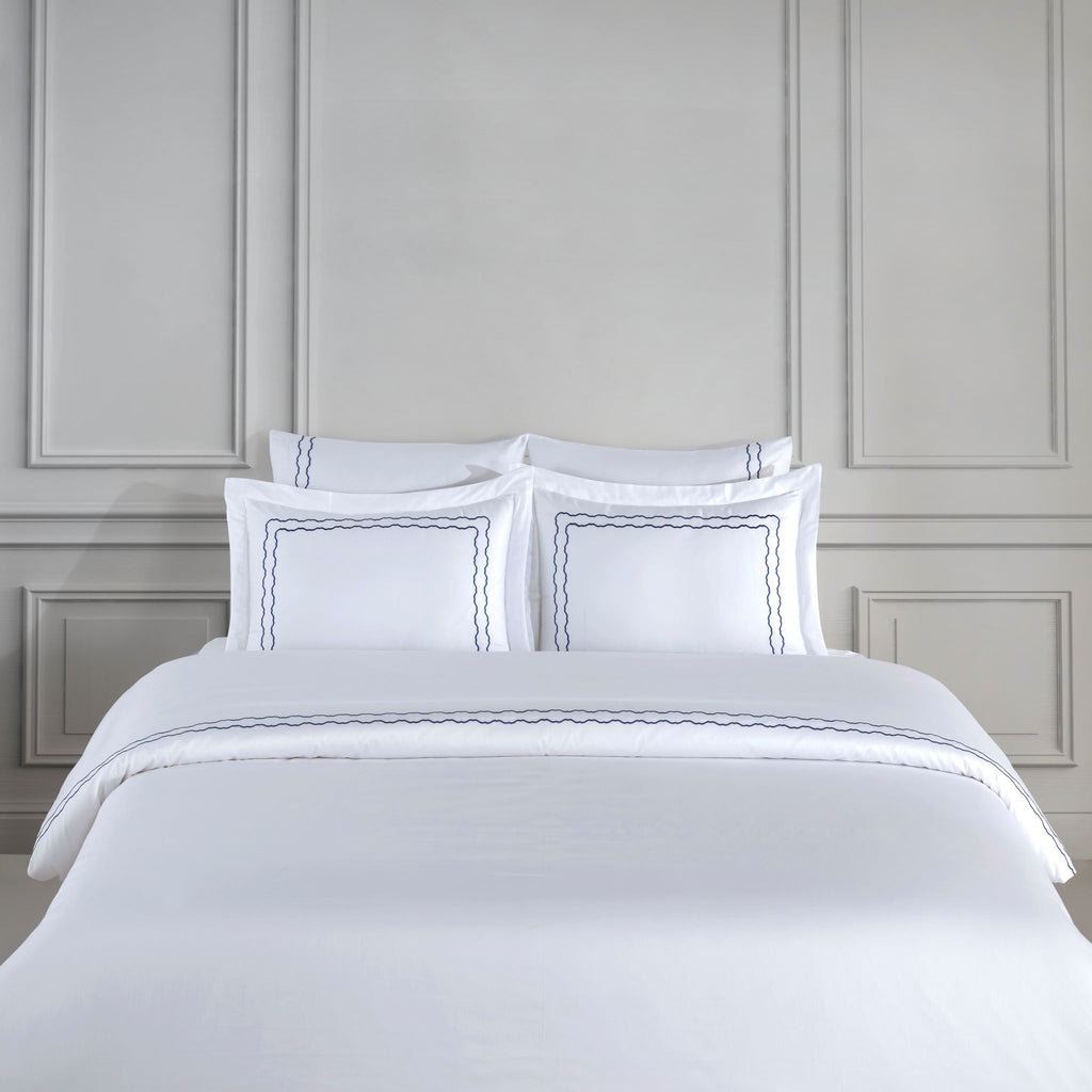 Müzeyyen Duvet Cover - Blue